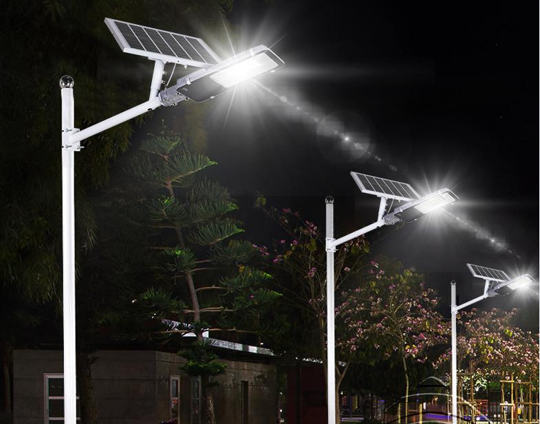 LED Năng Lượng Mặt Trời